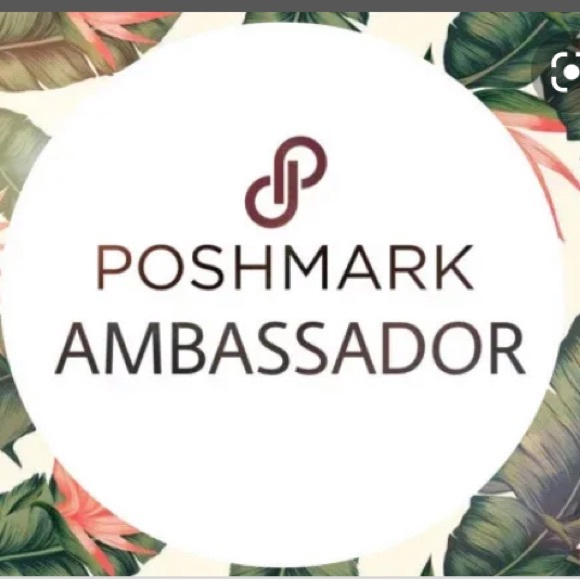 Meet your Posher, Brittany - Picture 1 of 2